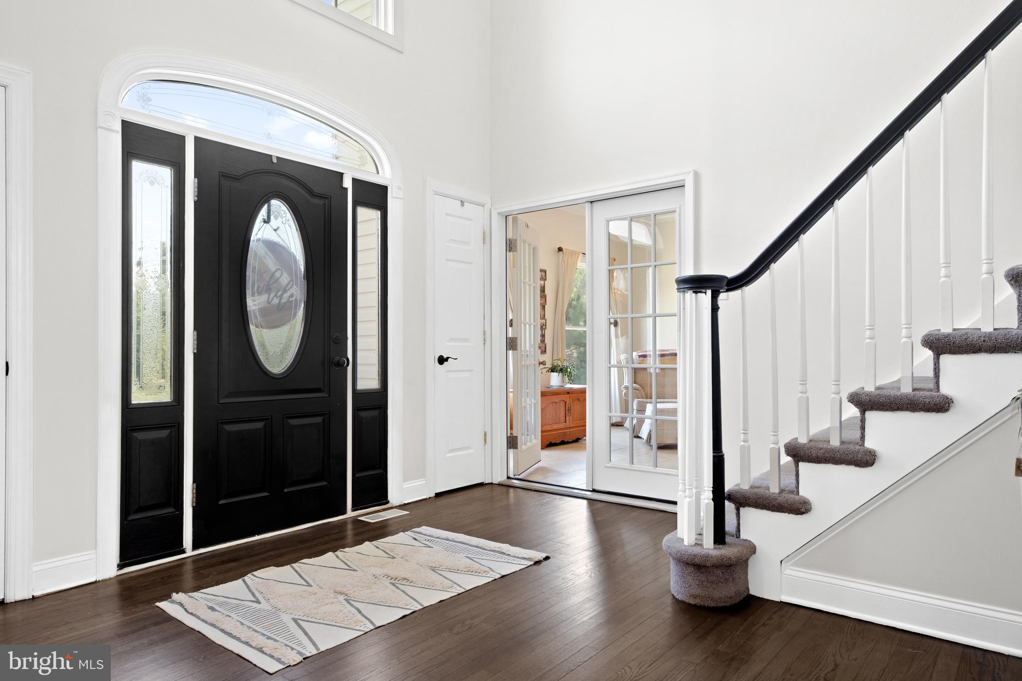 337 Red Lion Road Southampton, NJ 08088 - Photo 5 of 86 Foyer