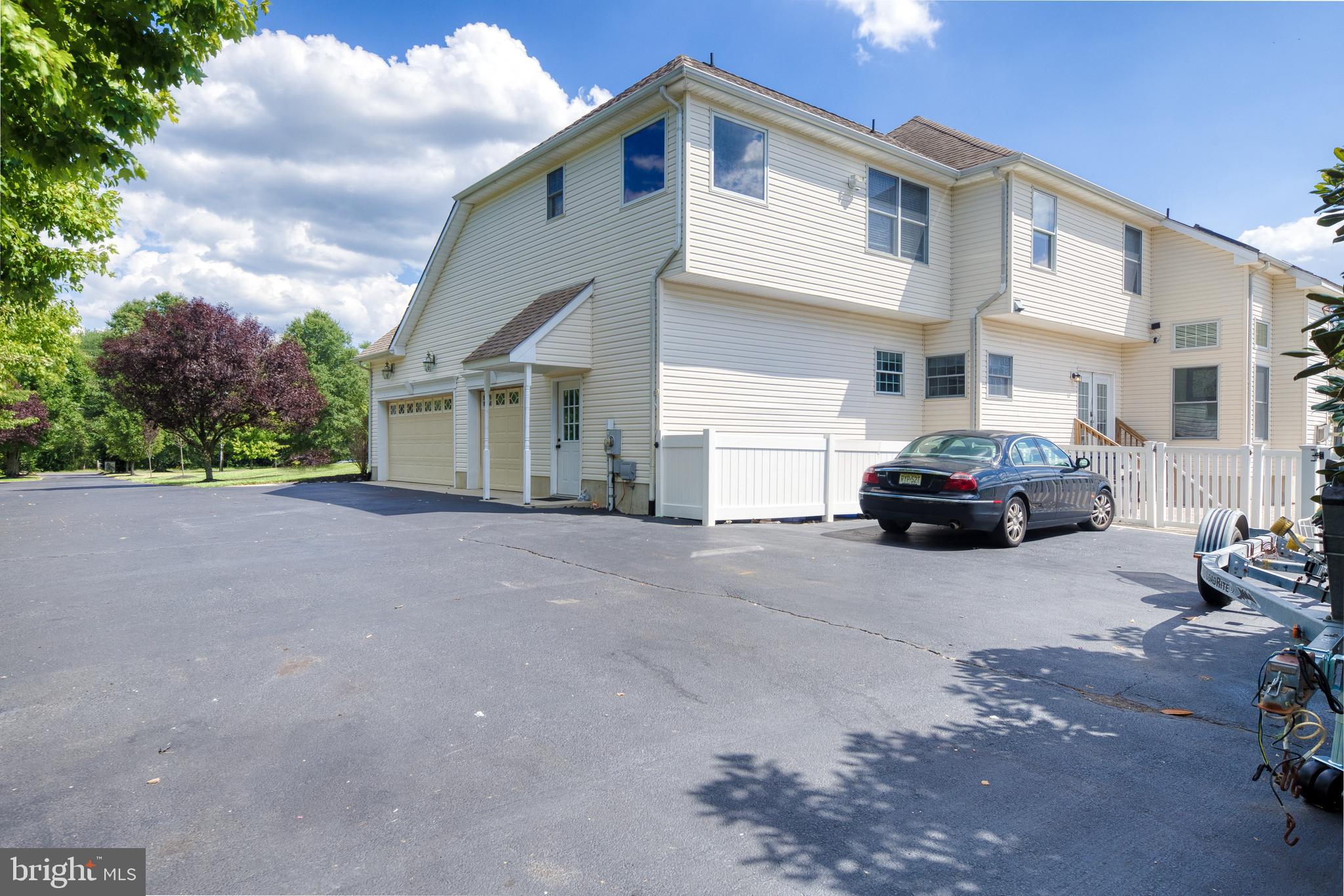 337 Red Lion Road Southampton, NJ 08088 - Photo 59 of 86 Ample Parking