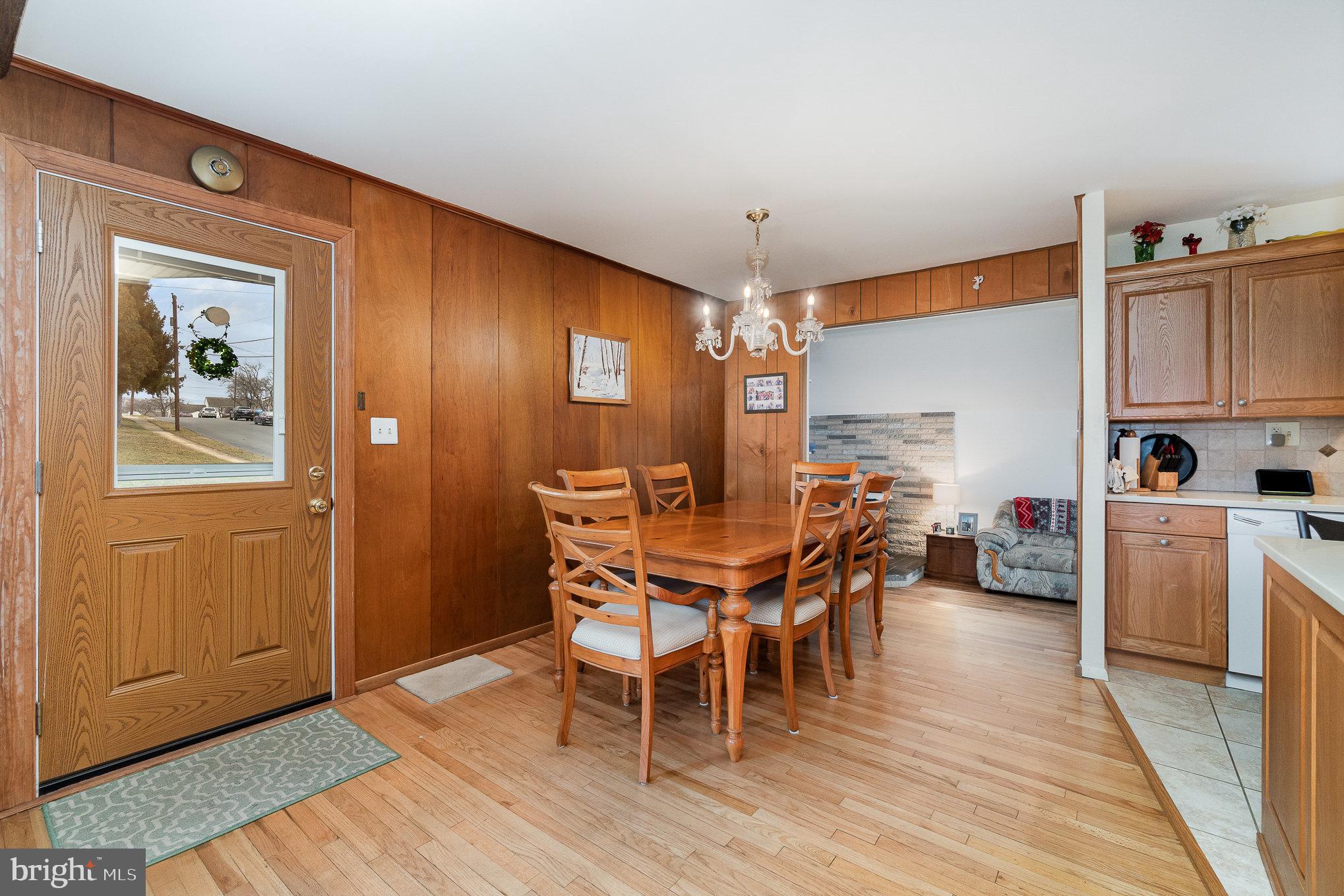 4710 Delbrook Road Mechanicsburg, PA 17050 - Photo 5 of 17 Gallery Image 5