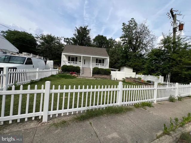 $635,000 | 2408 Fairhaven Avenue, Alexandria, VA 22303