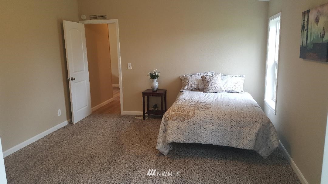 7737 196th Lane Southwest Rochester, WA 98579 - Photo 14 of 16