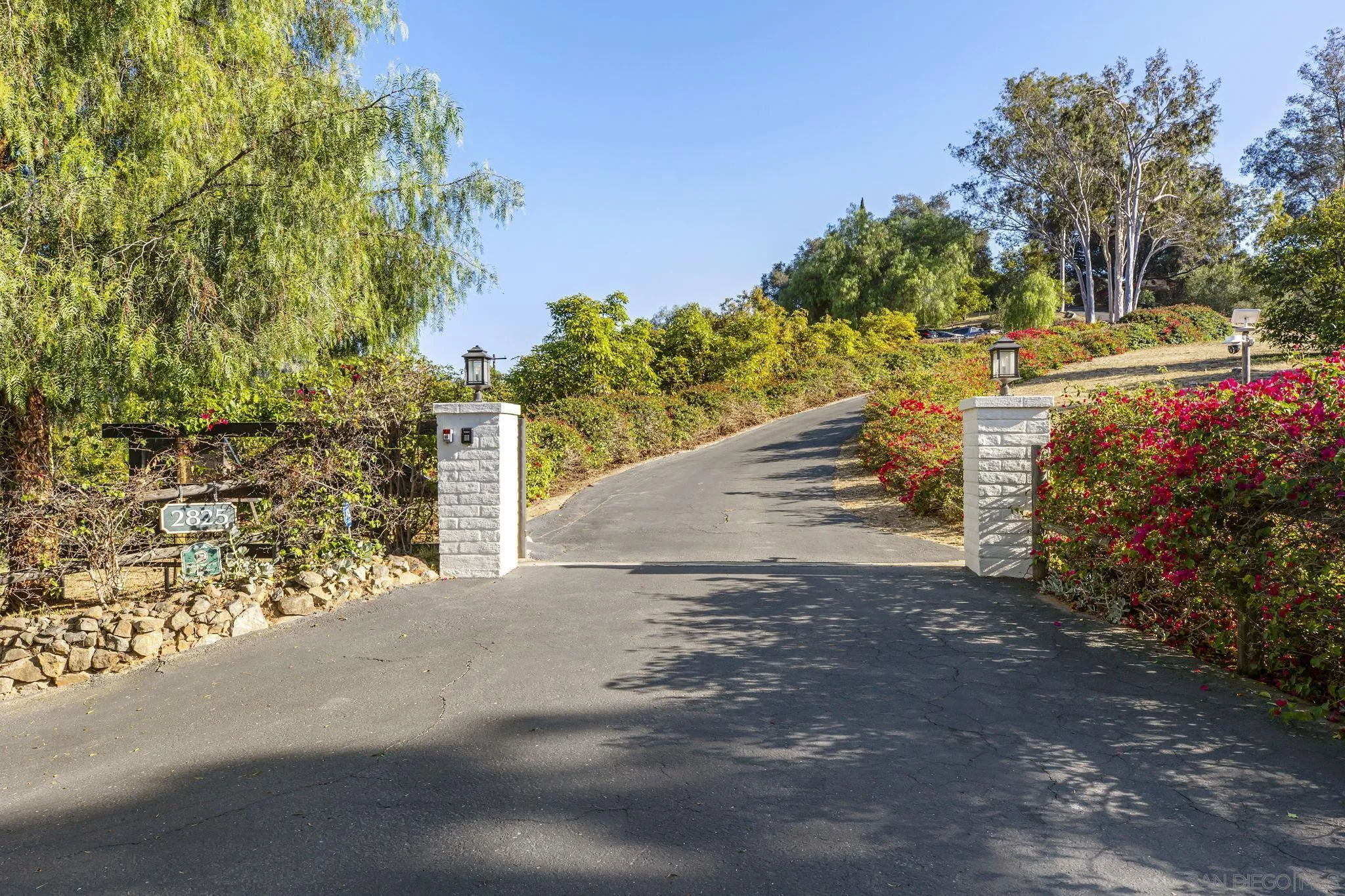 2825 Vista Del Rio Fallbrook, CA 92028 - Photo 48 of 55