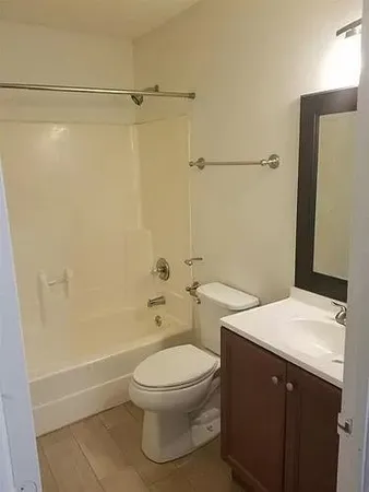 $1,500 | 2503 West Heiman Street, Nashville, TN 37208