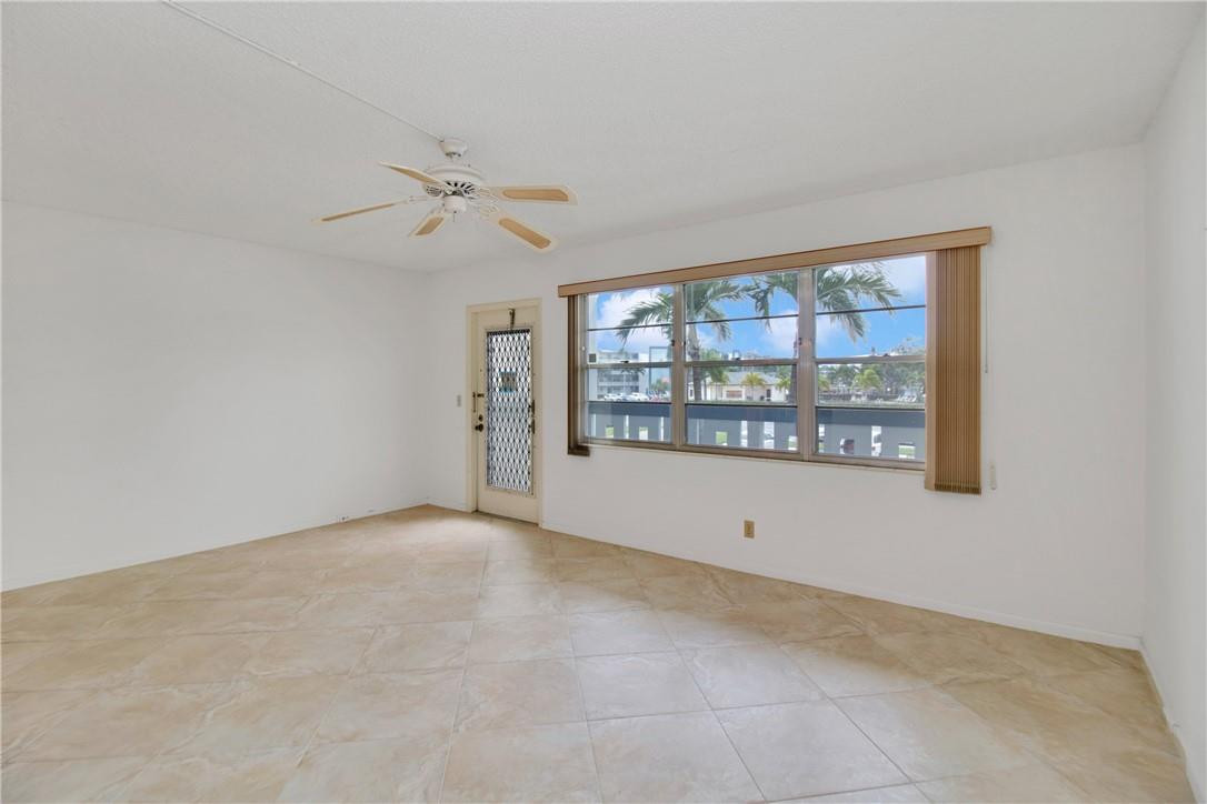 2012 Lincoln A, Unit 2012 Boca Raton, FL 33434 - Photo 6 of 30 Photo 6