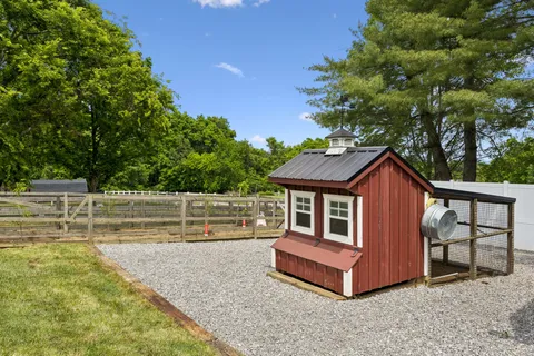 $1,000,000 | 102 Azalea Lane, Franklin, TN 37064