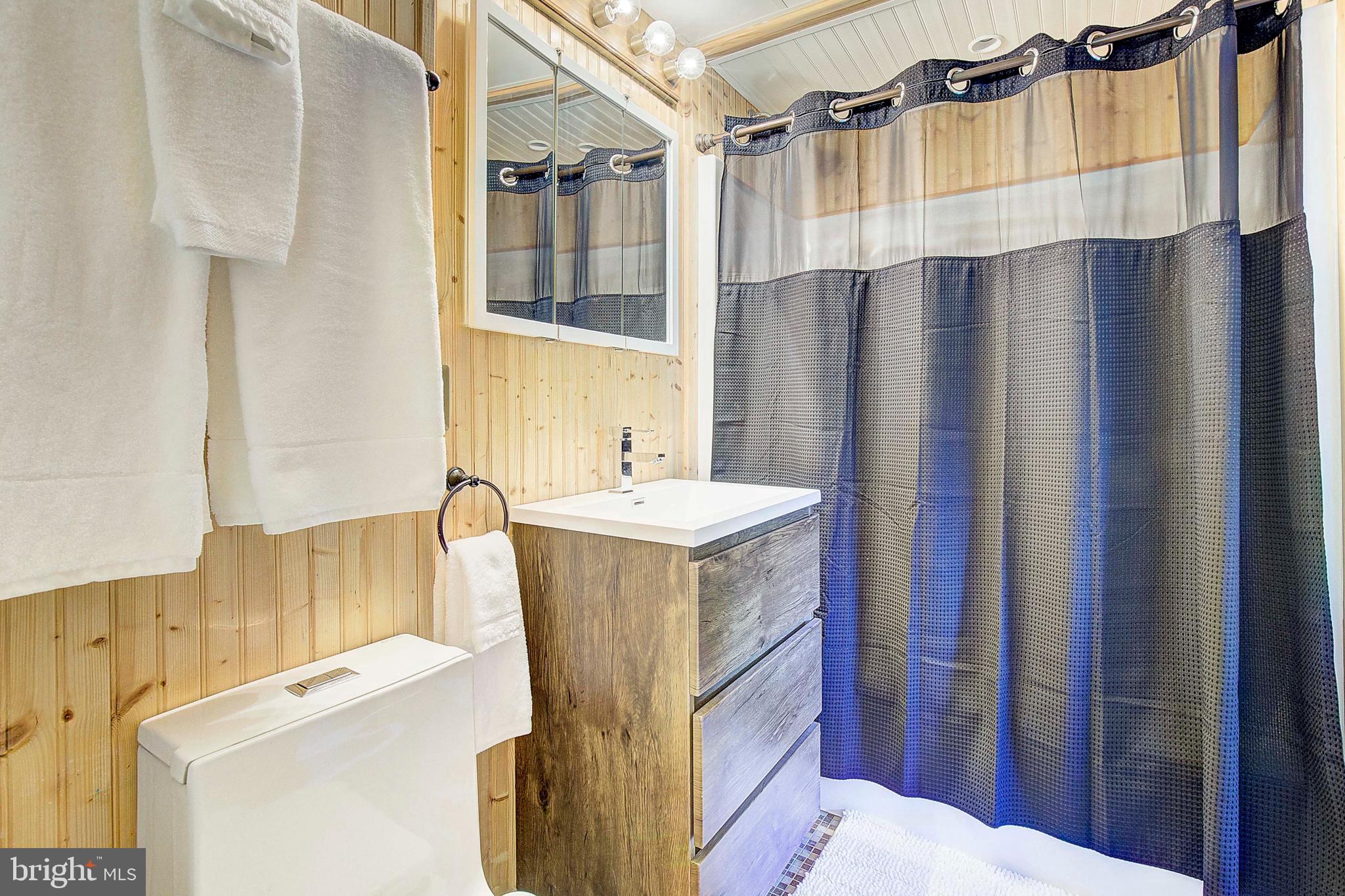 17 Elliott Road Annapolis, MD 21403 - Photo 16 of 23