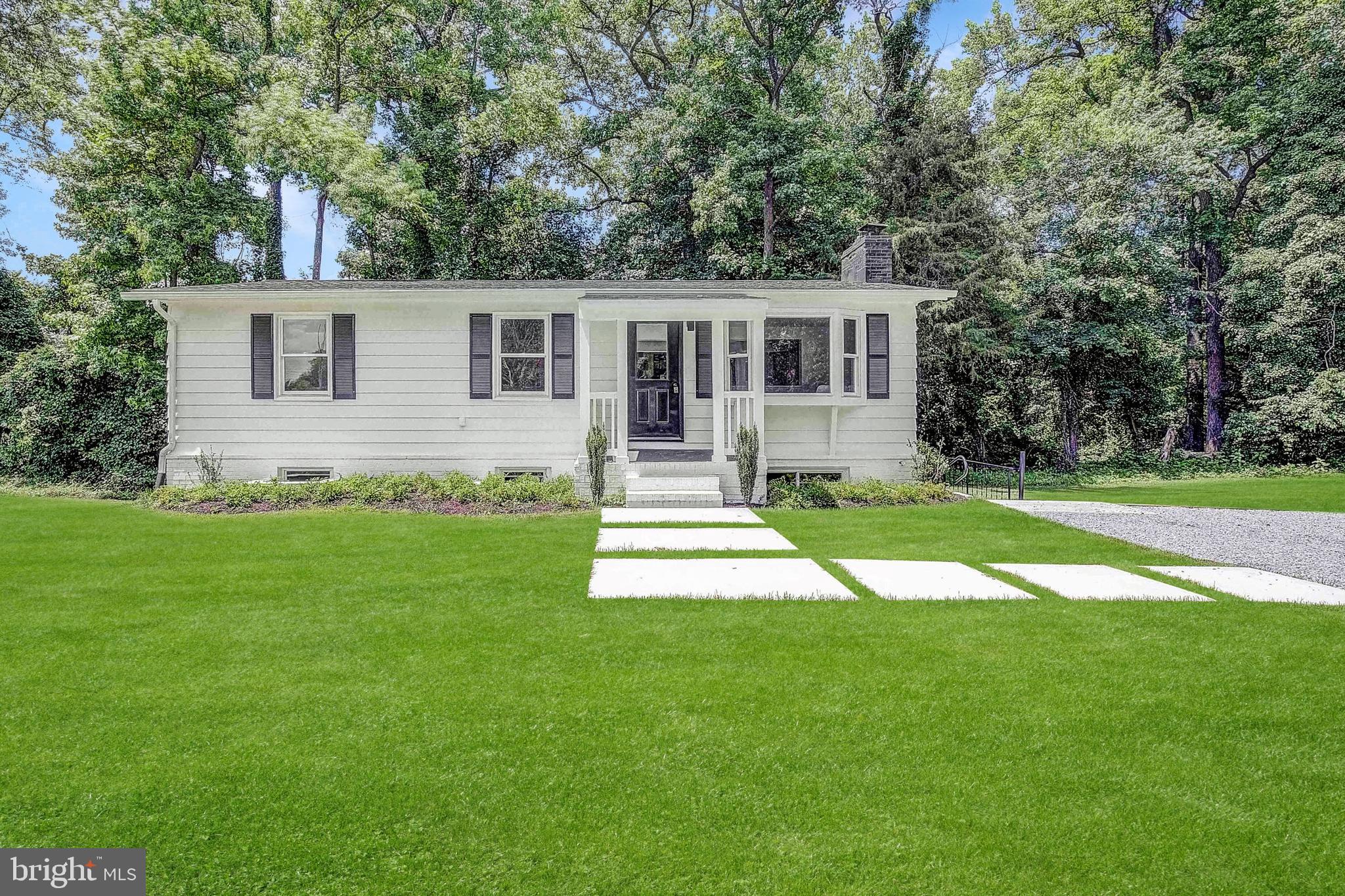 17 Elliott Road Annapolis, MD 21403 - Photo 2 of 23