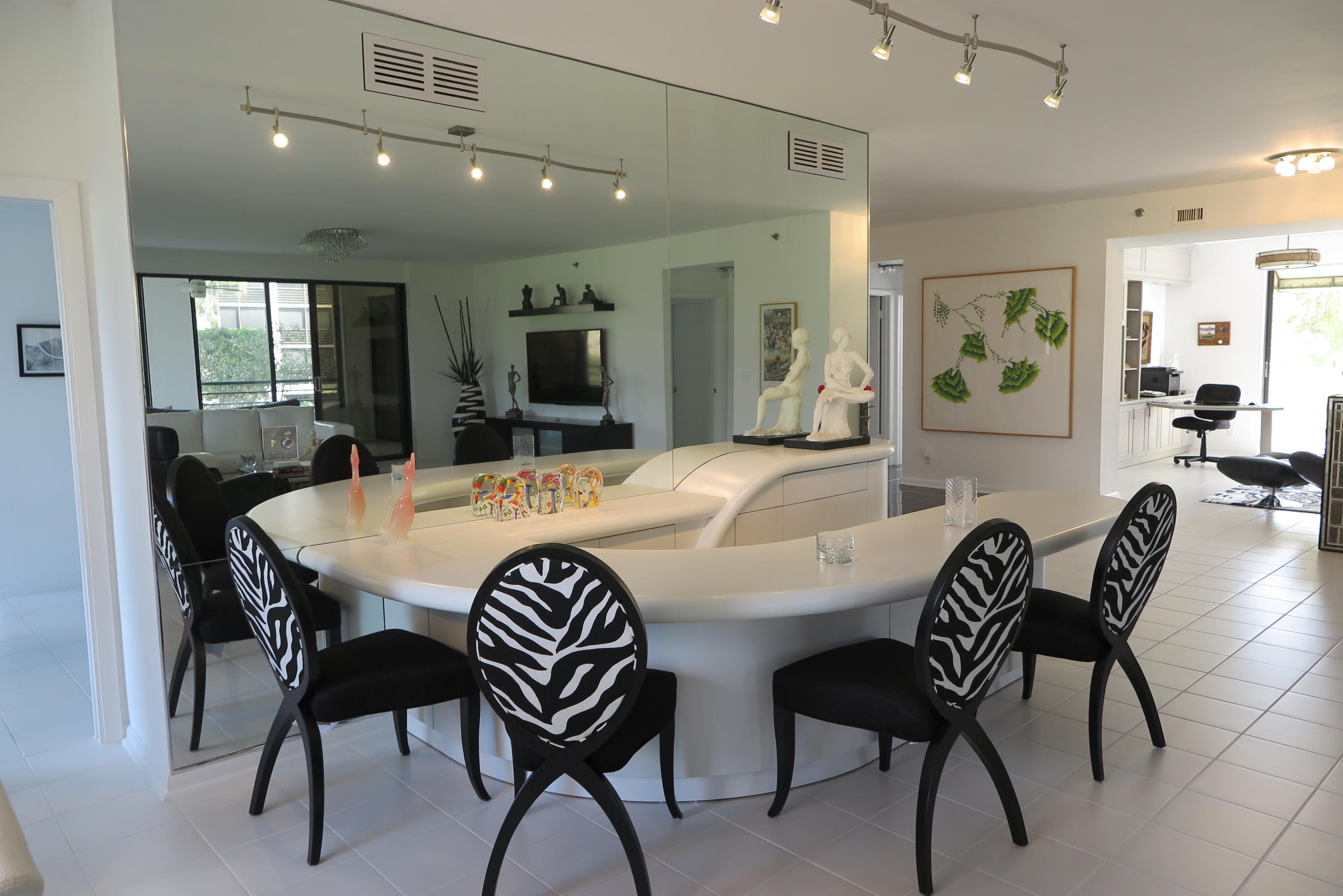 7351 Promenade Drive, Unit 201 Boca Raton, FL 33433 - Photo 6 of 32 Bar in Living Area