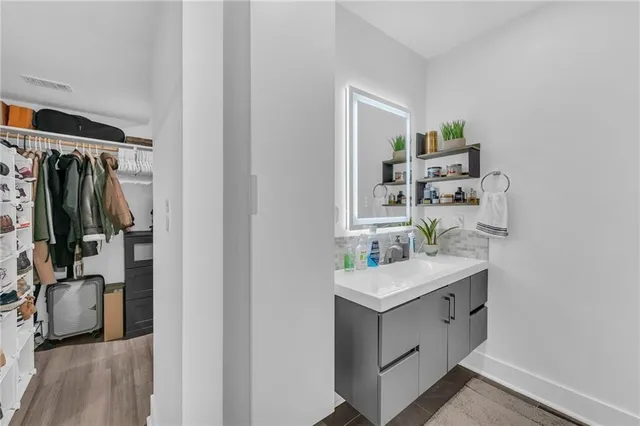 $132,500 | 5015 Walnut Street, Unit A, Kansas City, MO 64112