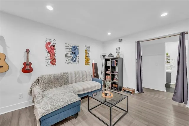 $132,500 | 5015 Walnut Street, Unit A, Kansas City, MO 64112