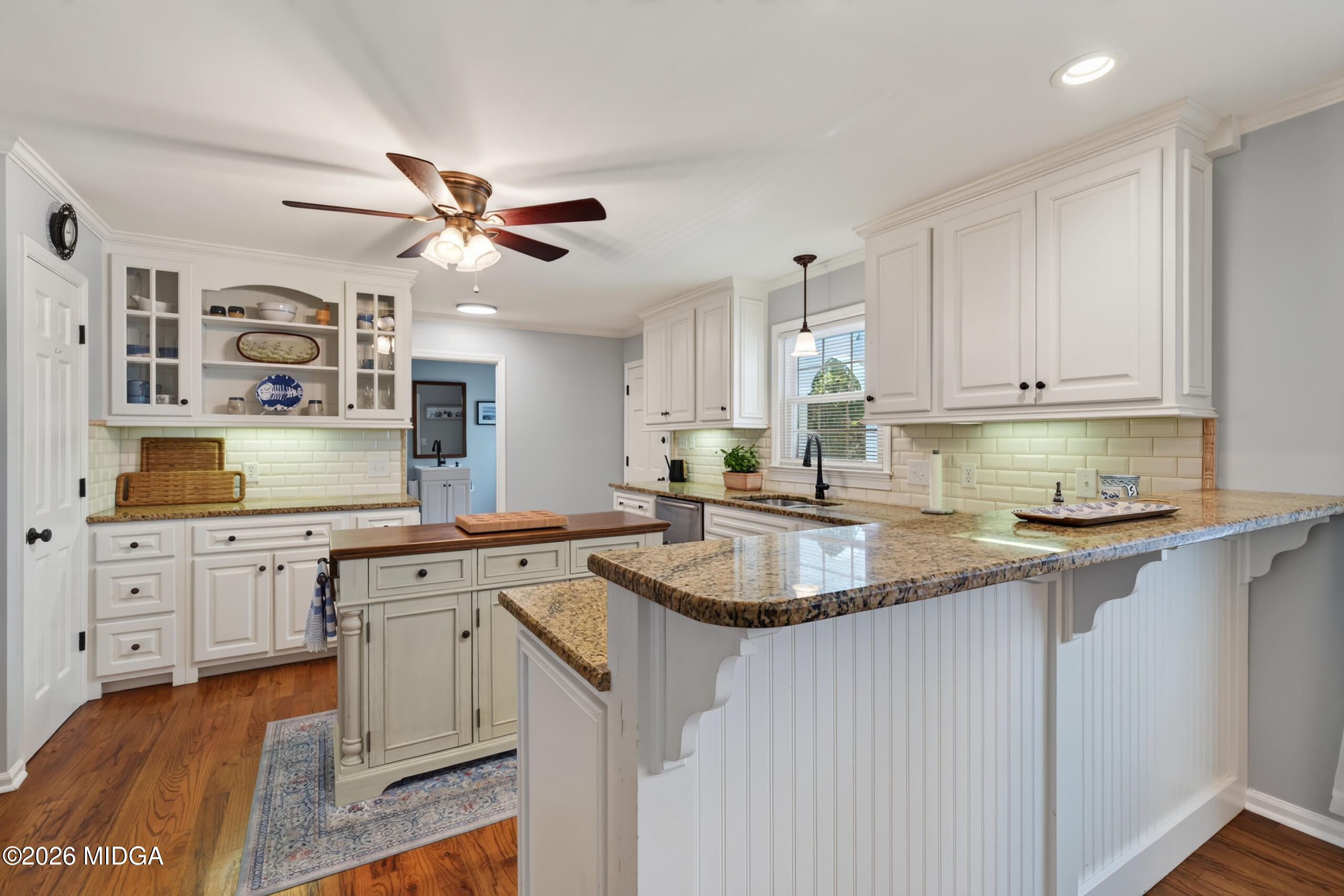 4772 Oxford Road Macon, GA 31210 - Photo 21 of 66 DSC03585