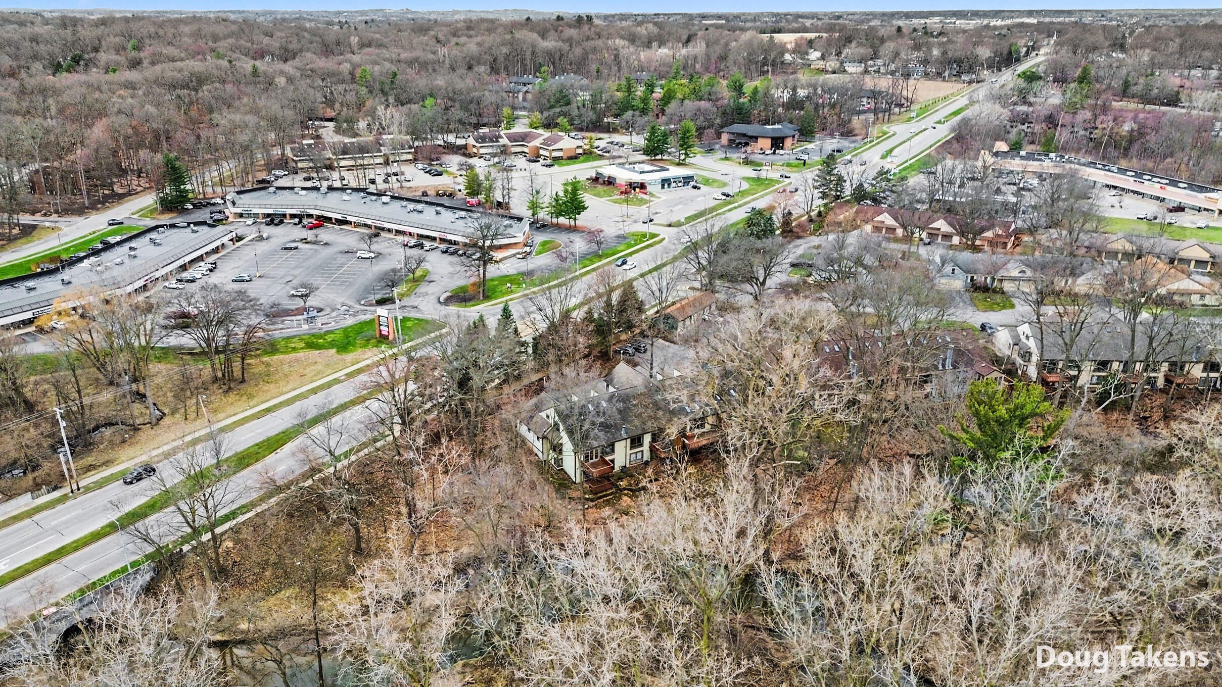 4386 Ridge Lane Southwest Wyoming, MI 49519 - Photo 4 of 40 Photo Mar 27 2026, 09 22 08