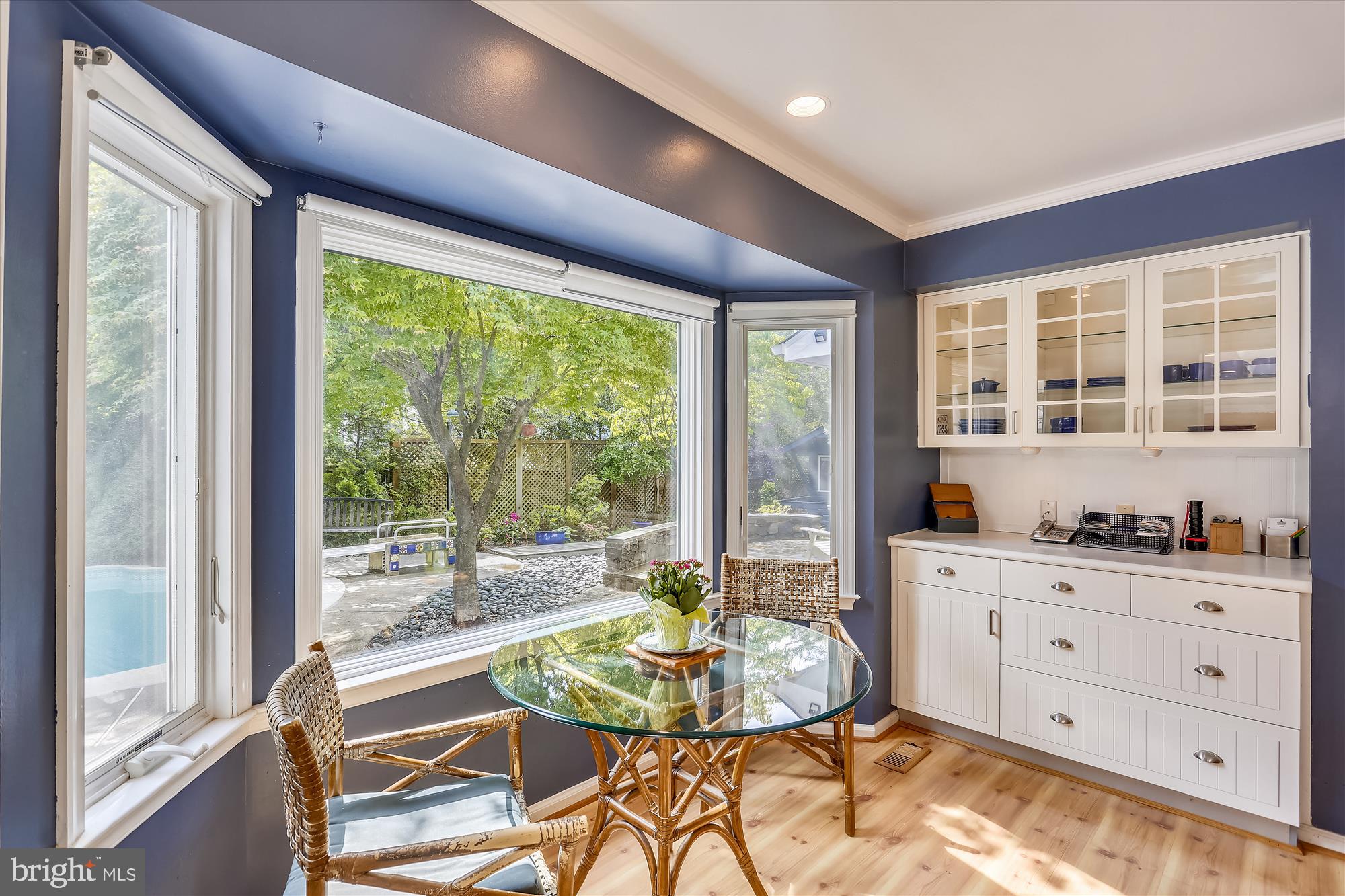 1755 Glastonberry Road Potomac, MD 20854 - Photo 20 of 100
