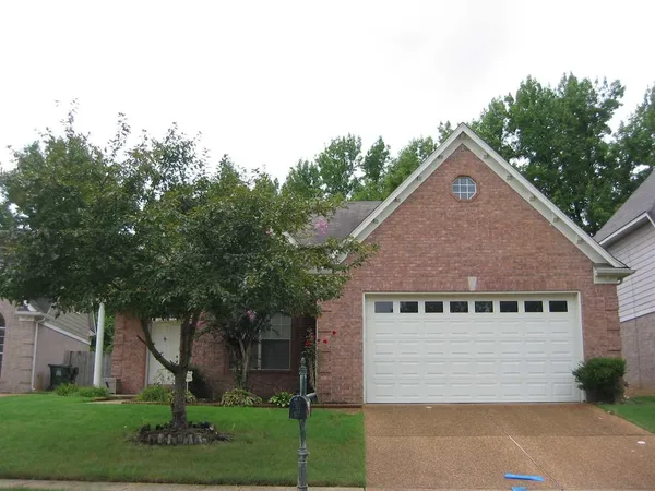 $2,250 | 9257 South Fairmont Circle, Collierville, TN 38017