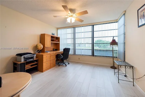 $350,000 | 1530 Whitehall Drive, Unit 302, Davie, FL 33324