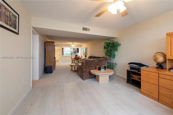 $350,000 | 1530 Whitehall Drive, Unit 302, Davie, FL 33324