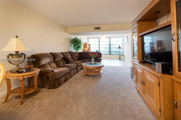 $350,000 | 1530 Whitehall Drive, Unit 302, Davie, FL 33324