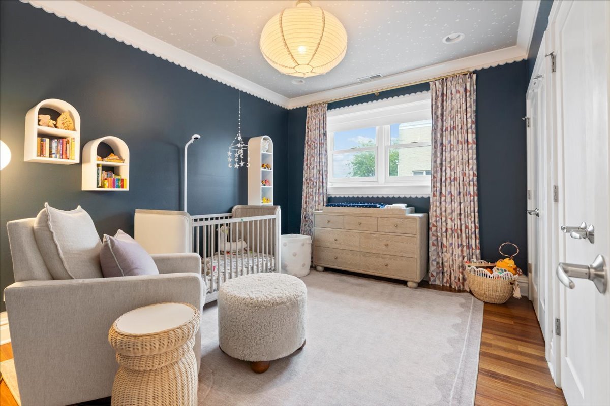 1346 West Addison Street, Unit 3E Chicago, IL 60613 - Photo 21 of 40 Gallery Image 21
