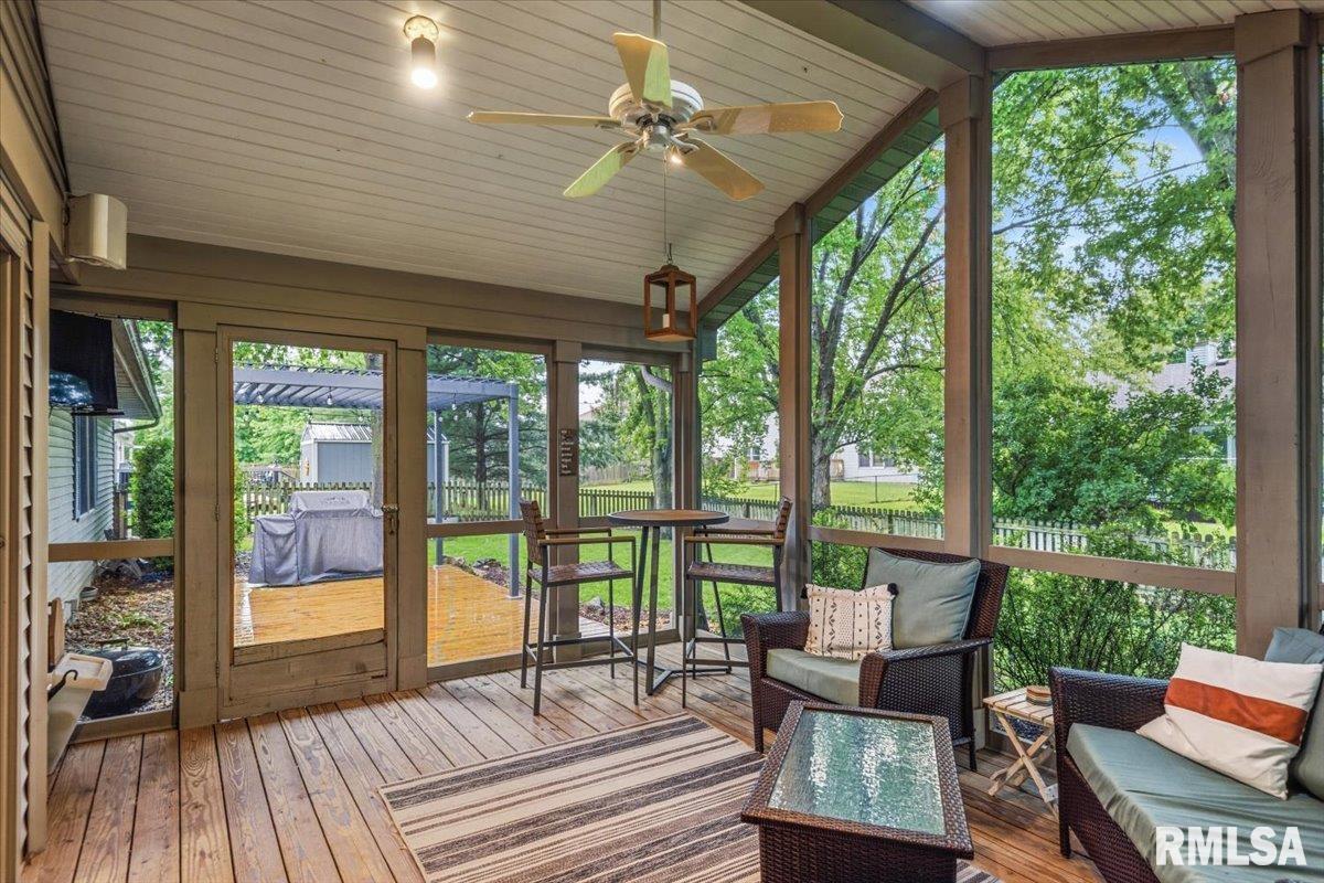 225 Appomattox Drive Springfield, IL 62711 - Photo 17 of 39