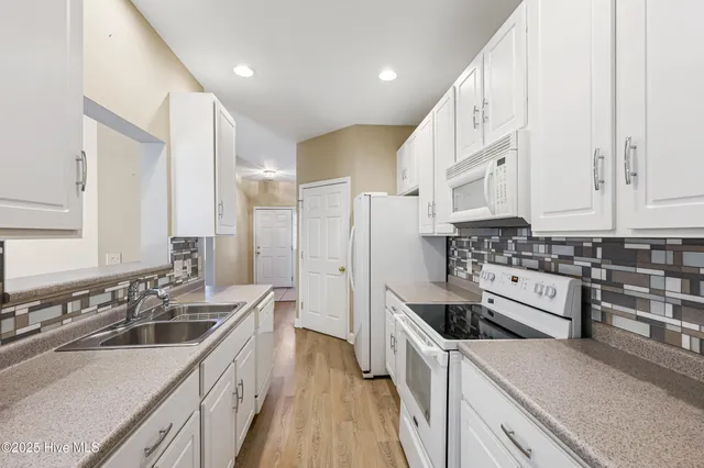 $255,000 | 1508 Honeybee Lane, Wilmington, NC 28412