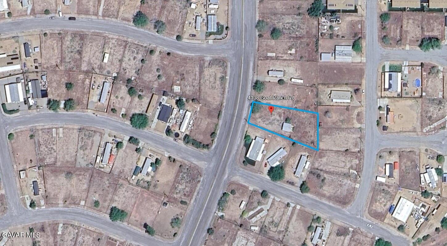 4108 Goat Ranch Road Lake Isabella, CA 93240 - Photo 9 of 16 a view of an front door