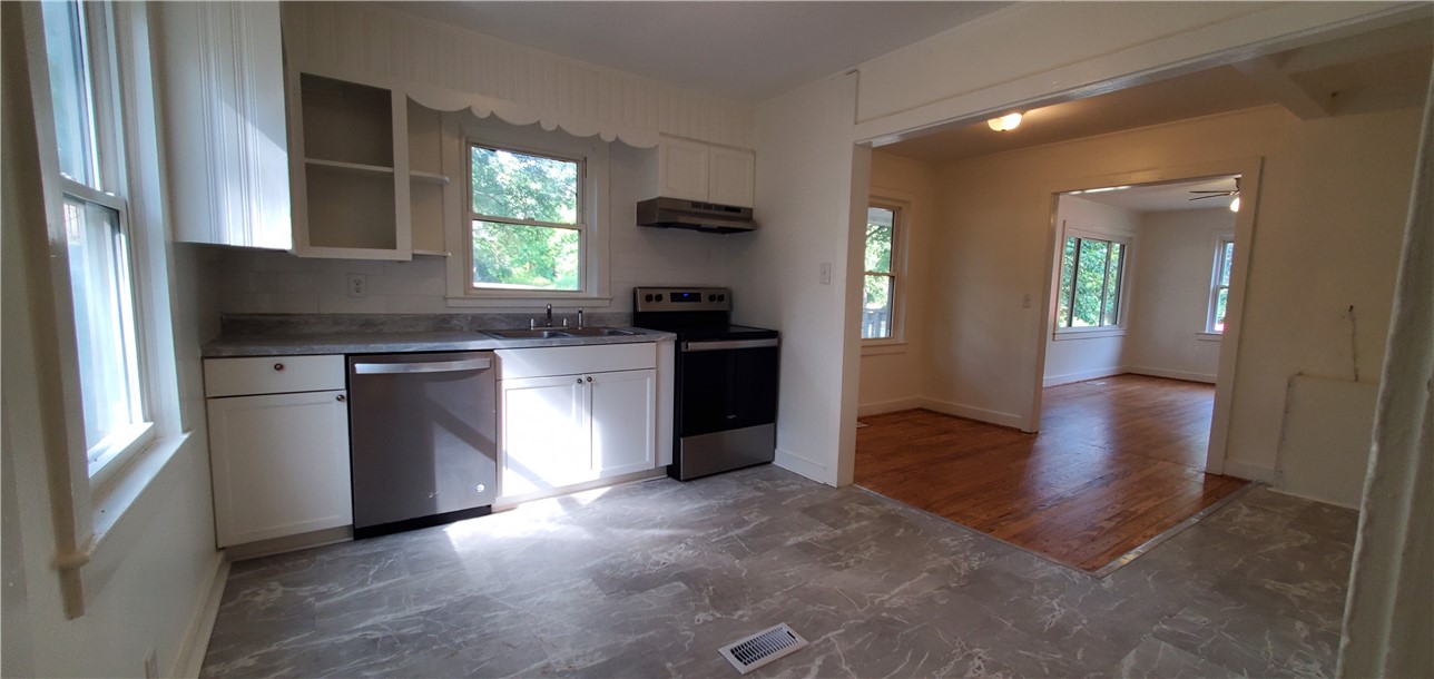 1000 Cherry Street Pendleton, SC 29670 - Photo 8 of 17