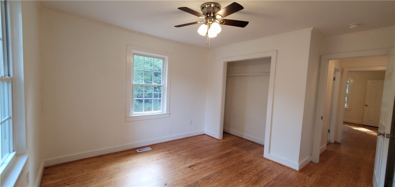 1000 Cherry Street Pendleton, SC 29670 - Photo 10 of 17