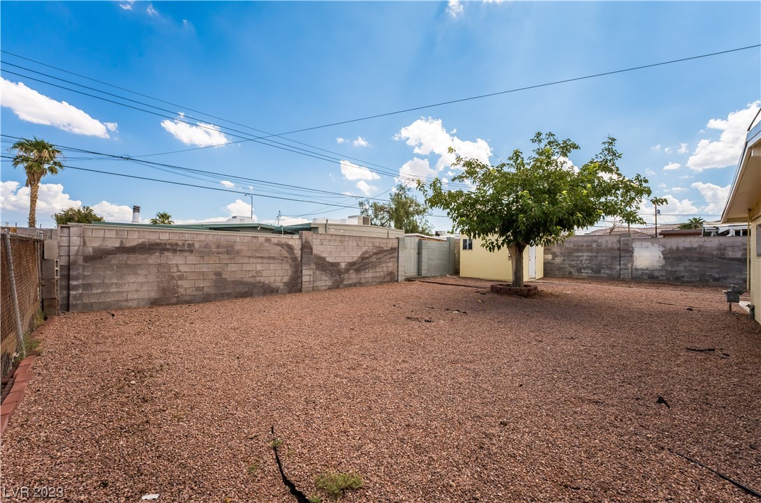 245 Carson Way Henderson, NV 89015 - Photo 35 of 36