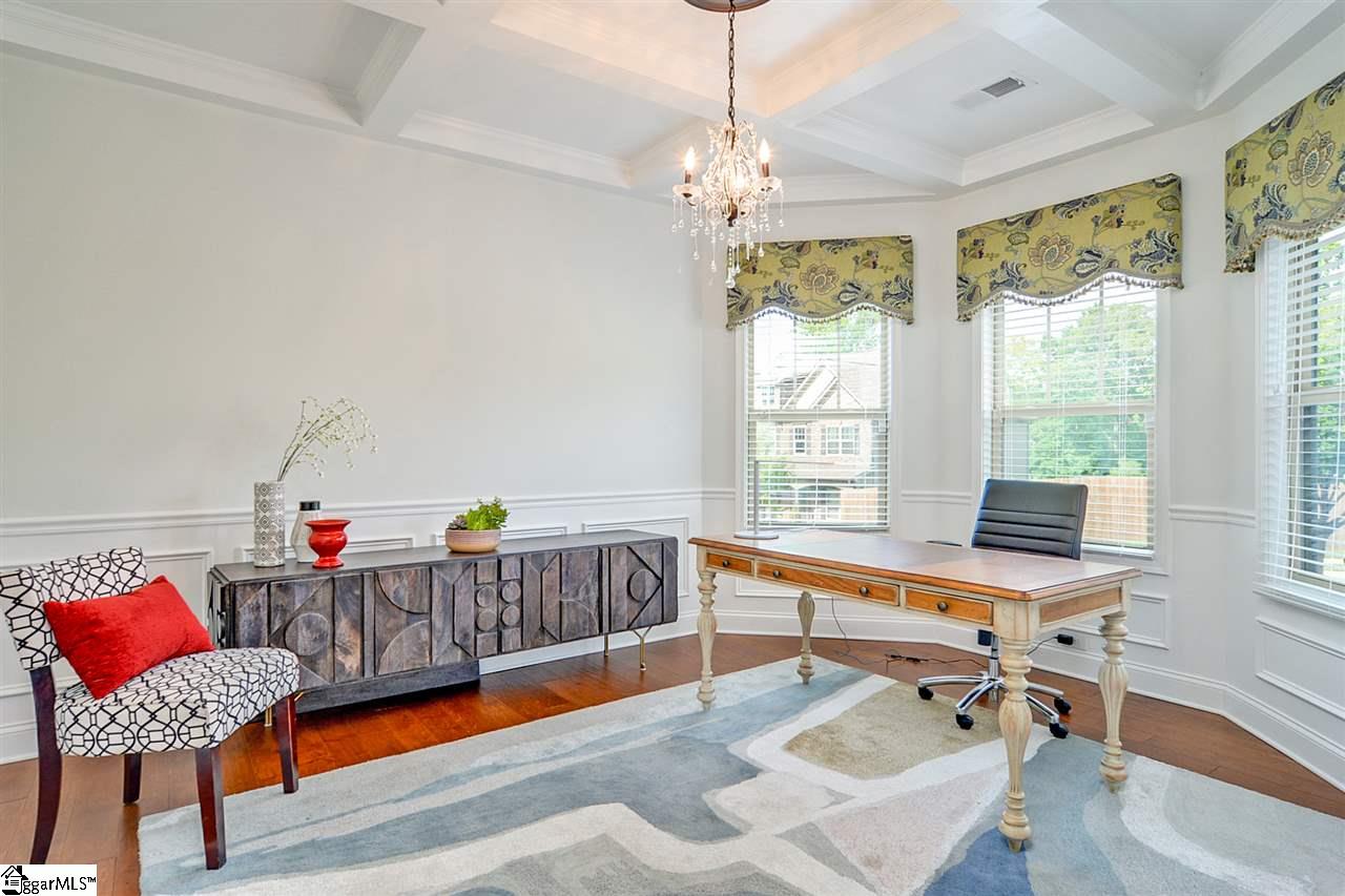 405 Combahee Court Greer, SC 29651 - Photo 7 of 30 Gallery Image 7
