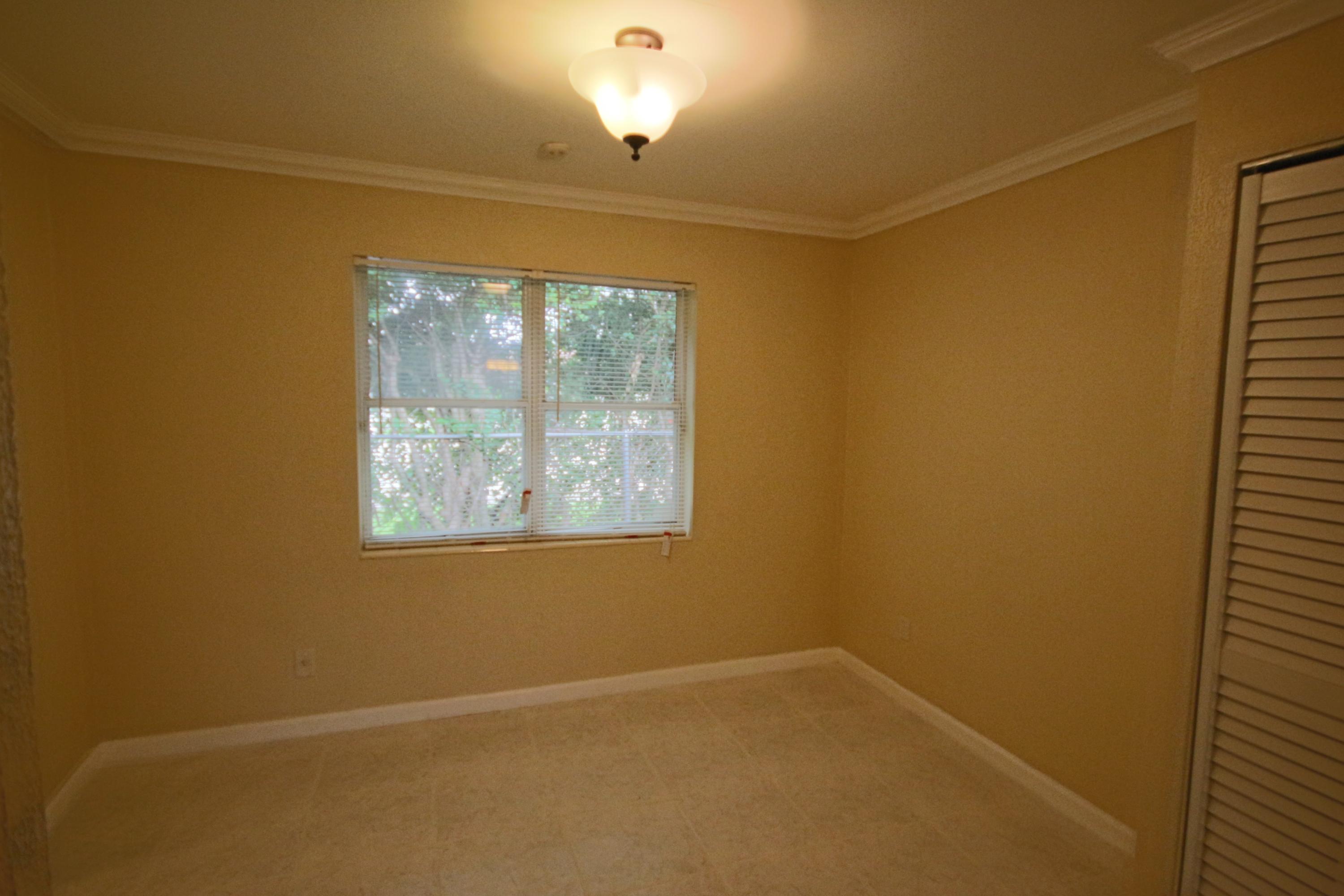 4359 Davis Road Lake Worth, FL 33461 - Photo 18 of 19 IMG_1312
