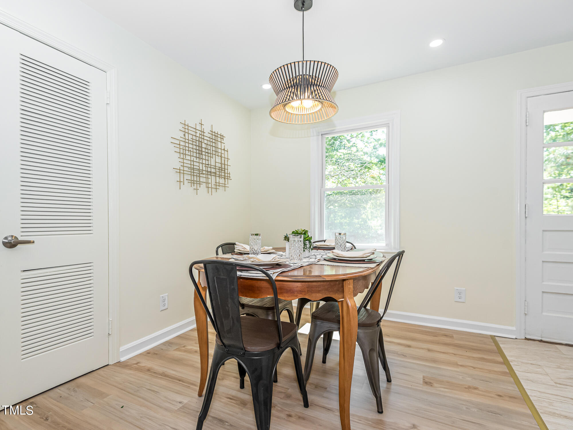 2619 Crestline Avenue Raleigh, NC 27603 - Photo 19 of 31 InTrust_Realty_Lee_2619_Crestline-4790