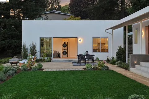 $4,125,000 | 14001 Skyline Boulevard, Oakland, CA 94619