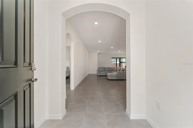 $2,500 | 4098 Northwest 48th Terrace, Ocala, FL 34482