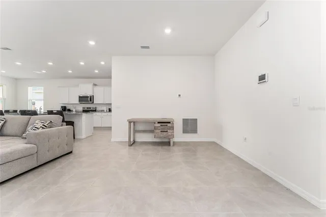 $2,500 | 4098 Northwest 48th Terrace, Ocala, FL 34482