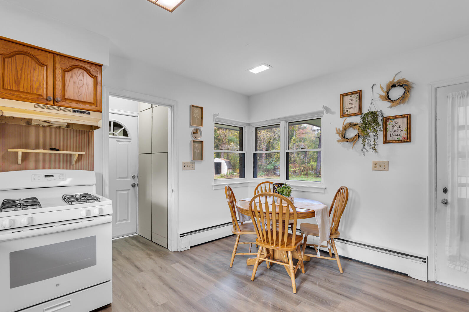 4598 Seymour Road Jackson, MI 49201 - Photo 17 of 54 0N0A4091