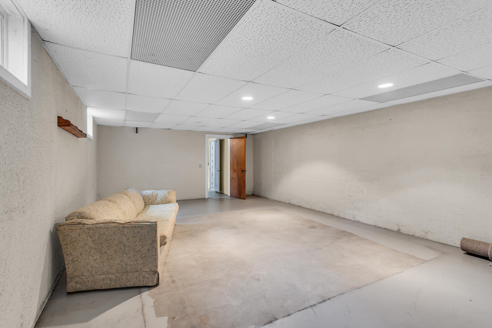 4598 Seymour Road Jackson, MI 49201 - Photo 46 of 54 0N0A4190