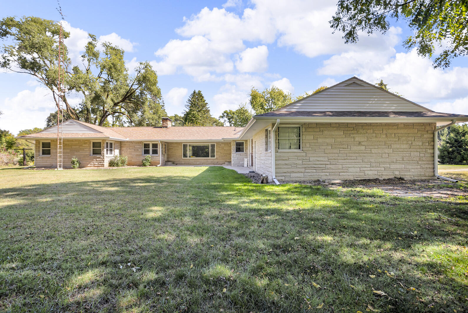 4598 Seymour Road Jackson, MI 49201 - Photo 8 of 54 0N0A5072