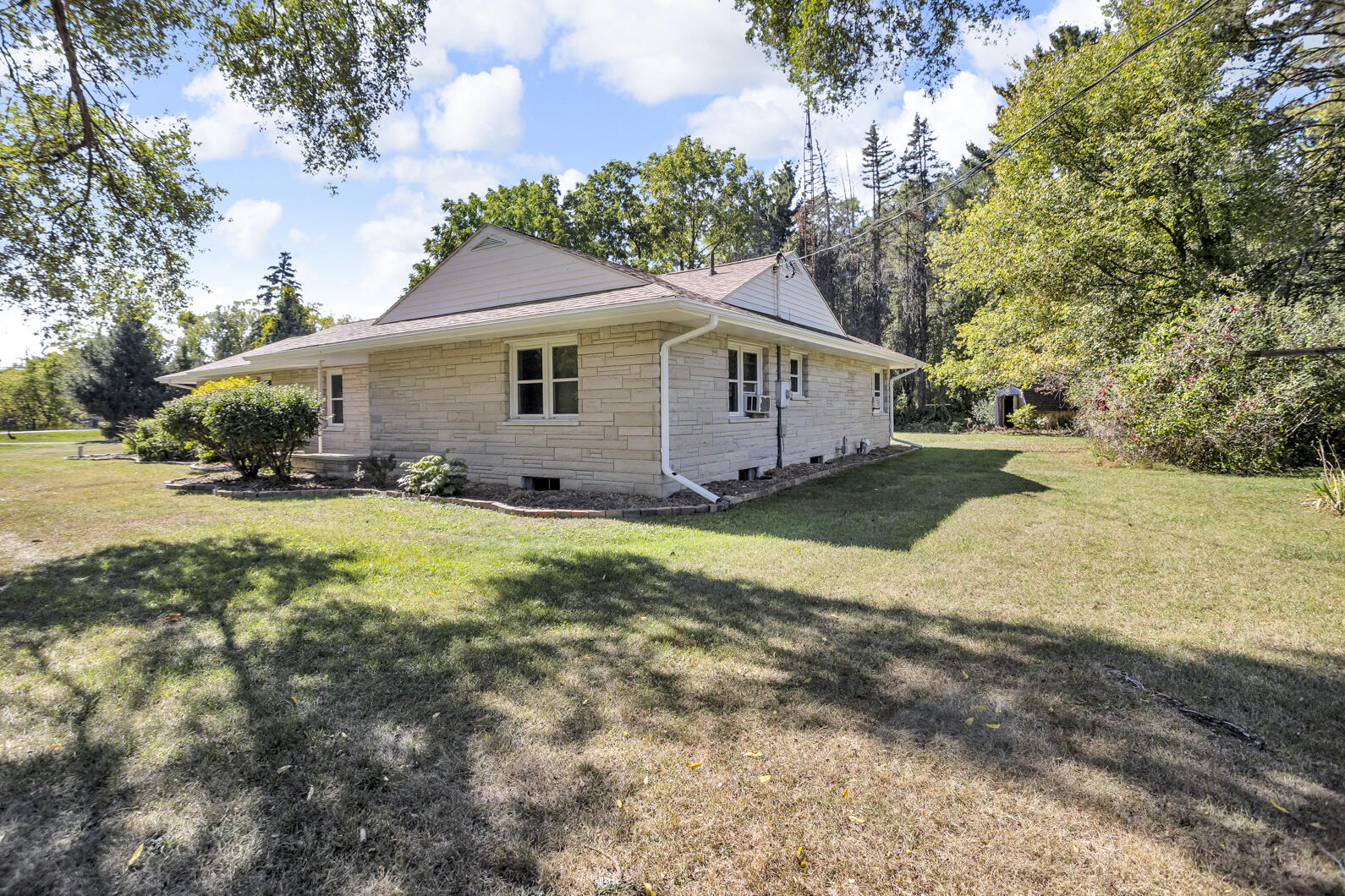 4598 Seymour Road Jackson, MI 49201 - Photo 10 of 54 0N0A5063