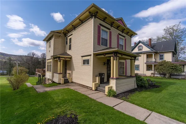 $349,000 | 1109 West Main Street, Smethport, PA 16749