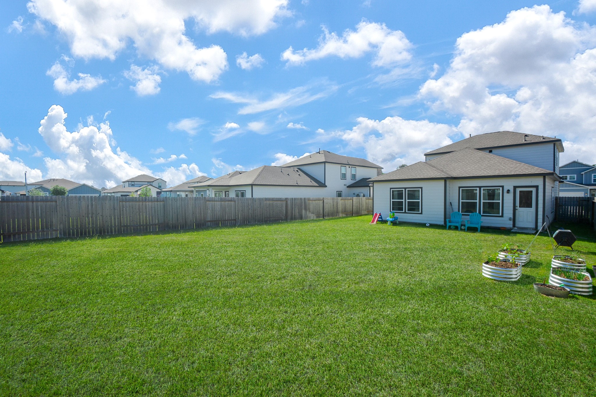 16843 Bristle Cone Way Conroe, TX 77302 - Photo 29 of 40 Over sized back yard. Perfect to add a pool or large play area.