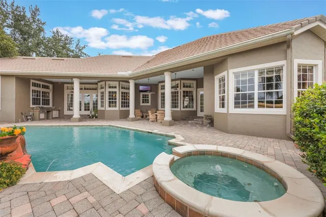 $2,499,000 | 6102 South Hampshire Court, Windermere, FL 34786
