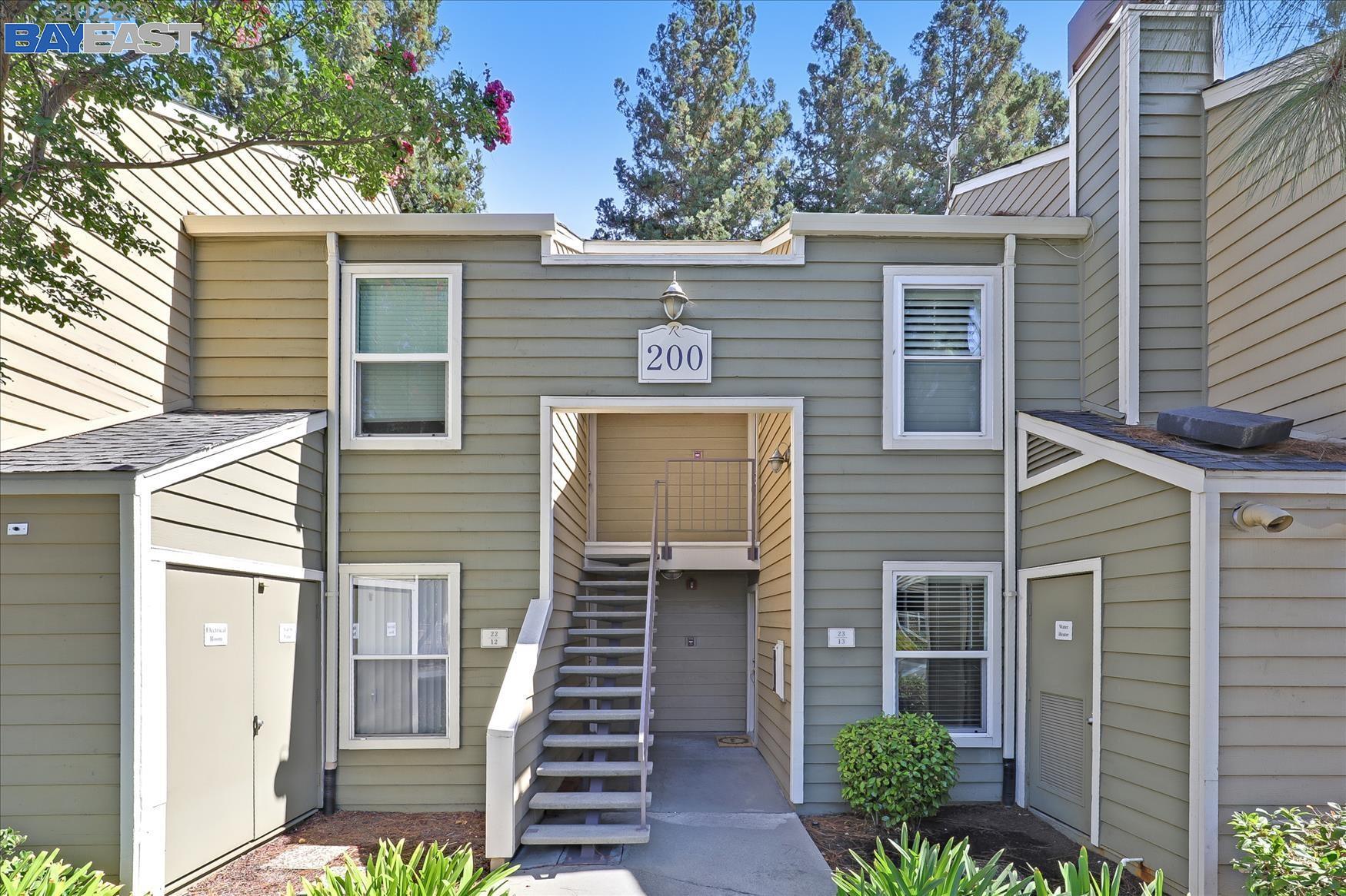 200 Reflections Drive, Unit 13 San Ramon, CA 94583 - Photo 1 of 1 Gallery Image 1