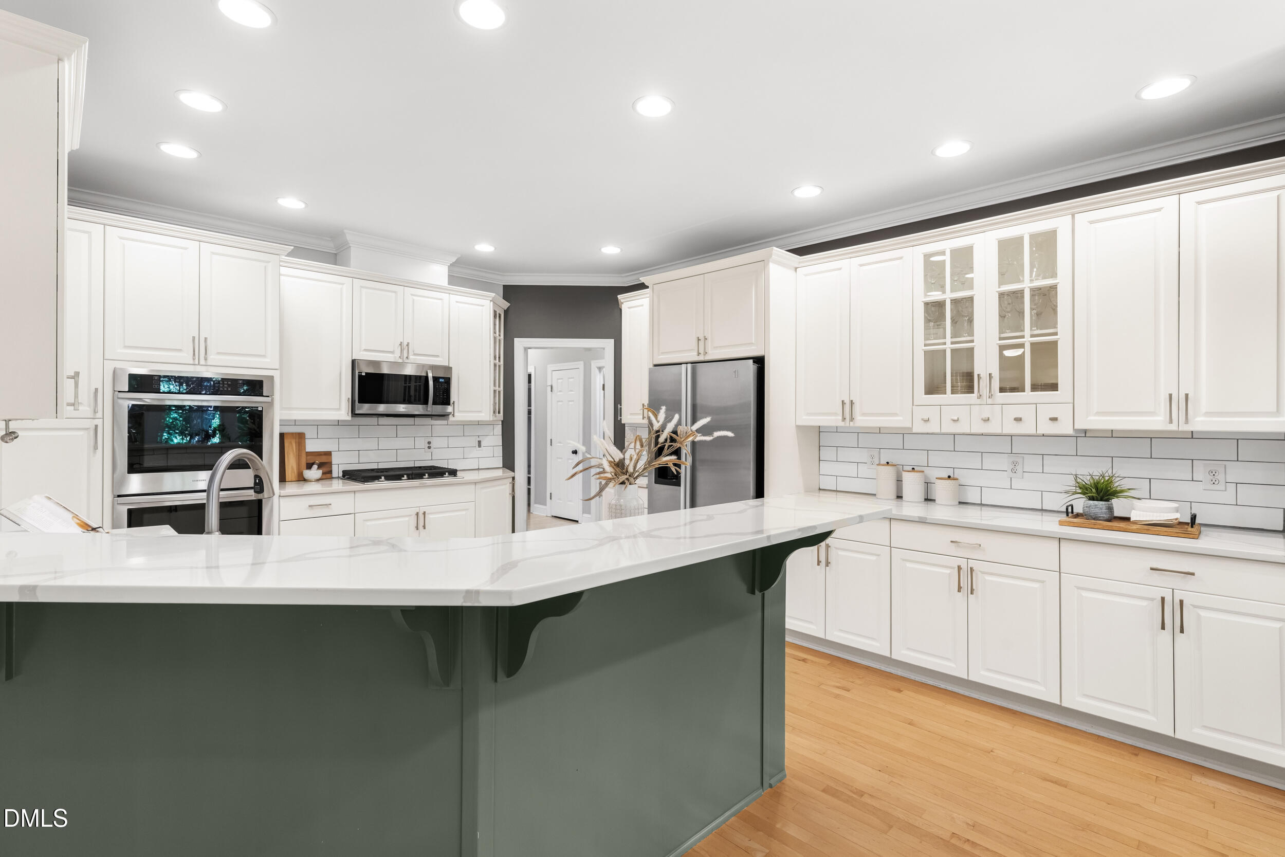 5801 Sand Pebble Place Raleigh, NC 27613 - Photo 15 of 68 Kitchen