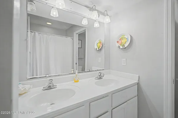 $185,000 | 1664 Beach Boulevard, Unit 100, Biloxi, MS 39531