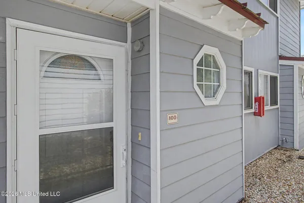 $185,000 | 1664 Beach Boulevard, Unit 100, Biloxi, MS 39531