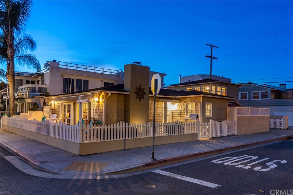 123 Ravenna Drive Long Beach, CA 90803 - Photo 26 of 36