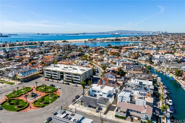 $1,350,000 | 123 Ravenna Drive, Long Beach, CA 90803