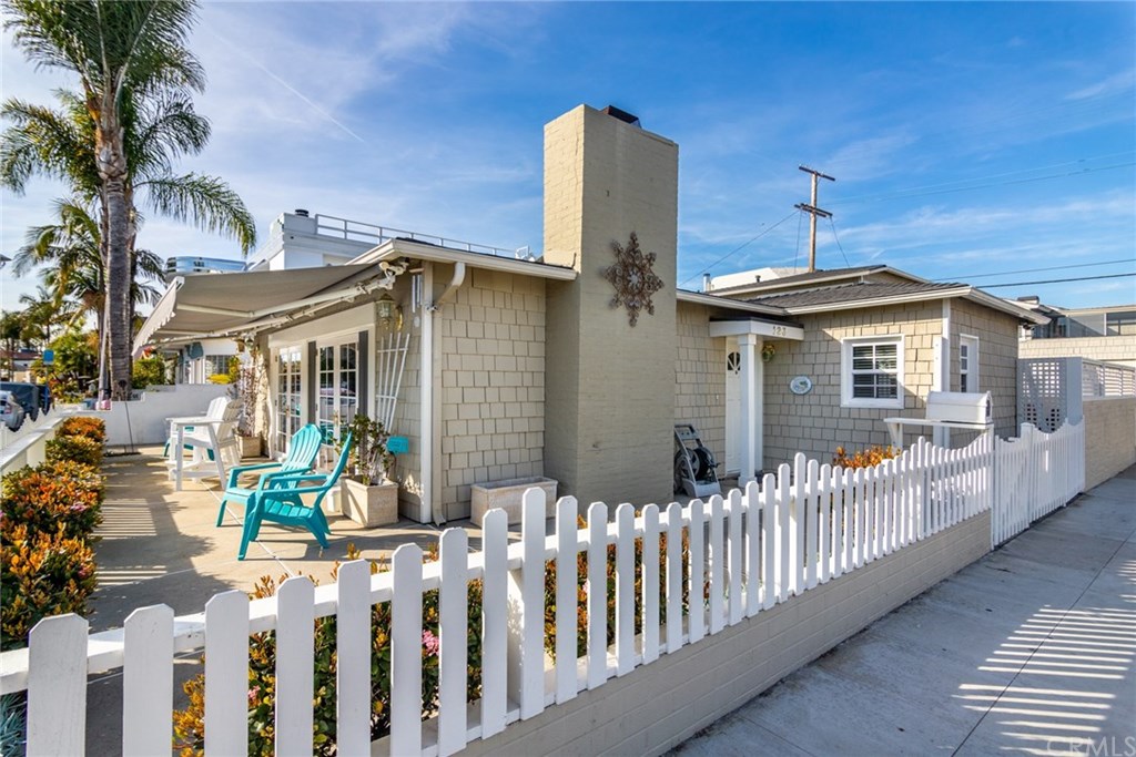 123 Ravenna Drive Long Beach, CA 90803 - Photo 5 of 36