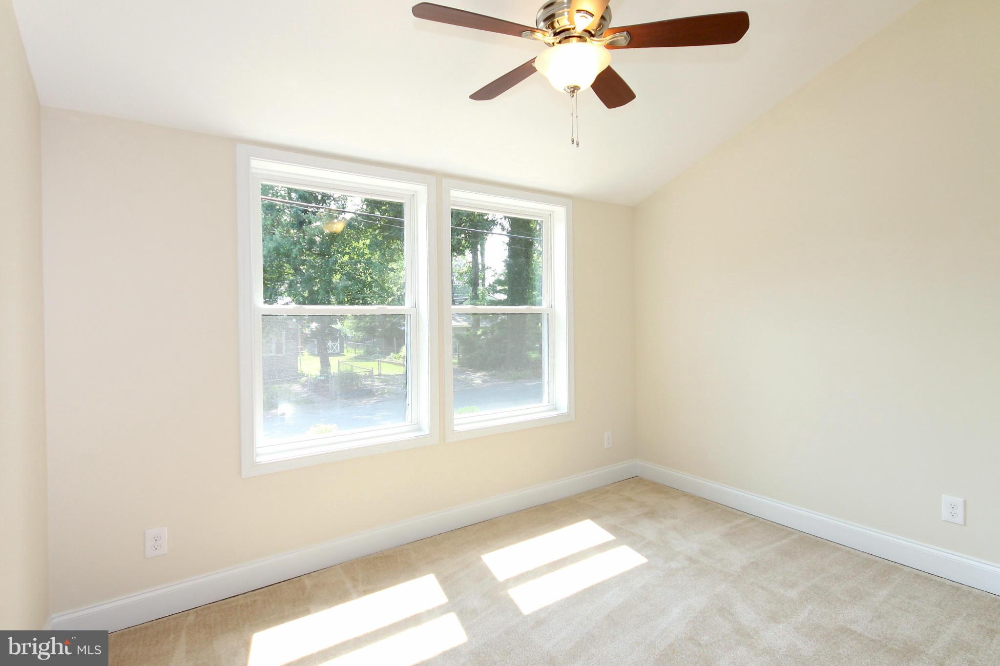 1709 Tacoma Road Edgewater, MD 21037 - Photo 14 of 19 Bedroom (Master)