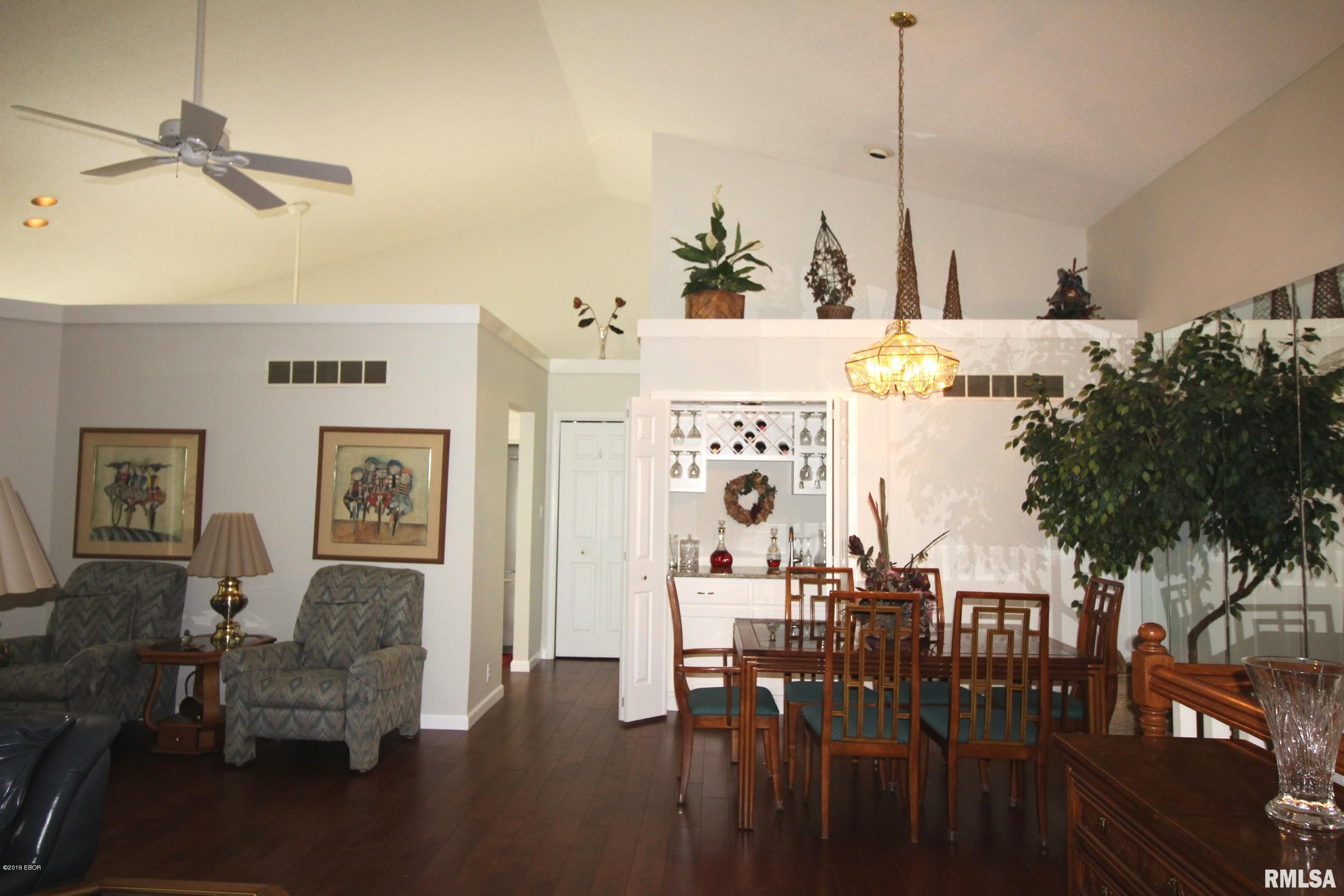 27 Country Club Road Mount Vernon, IL 62864 - Photo 12 of 39 Gallery Image 12